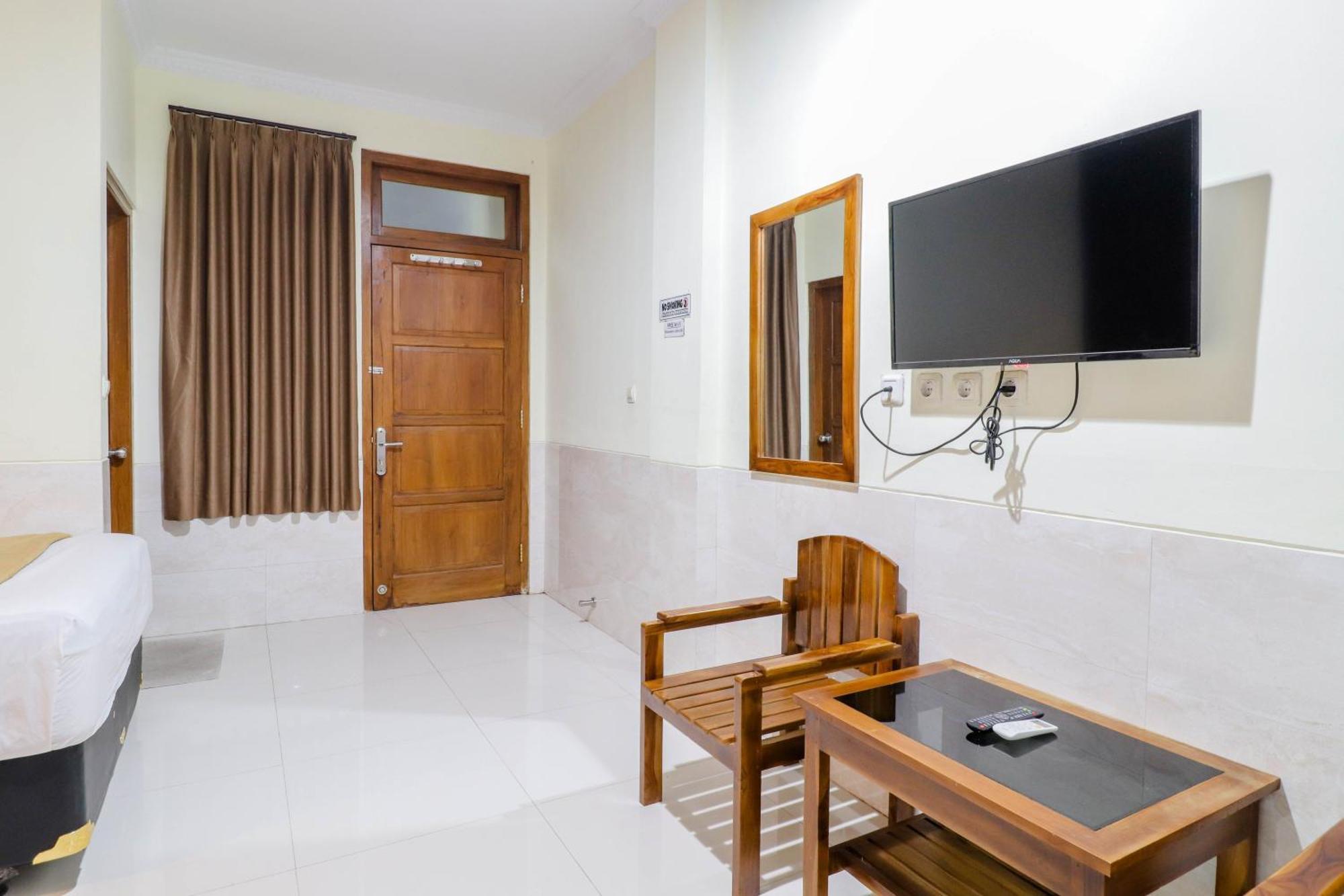 Safara Hotel 2*